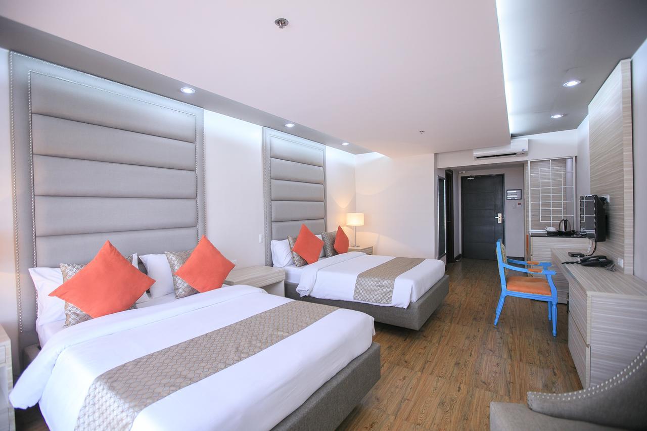 La Maja Rica Hotel Tarlac City Dış mekan fotoğraf
