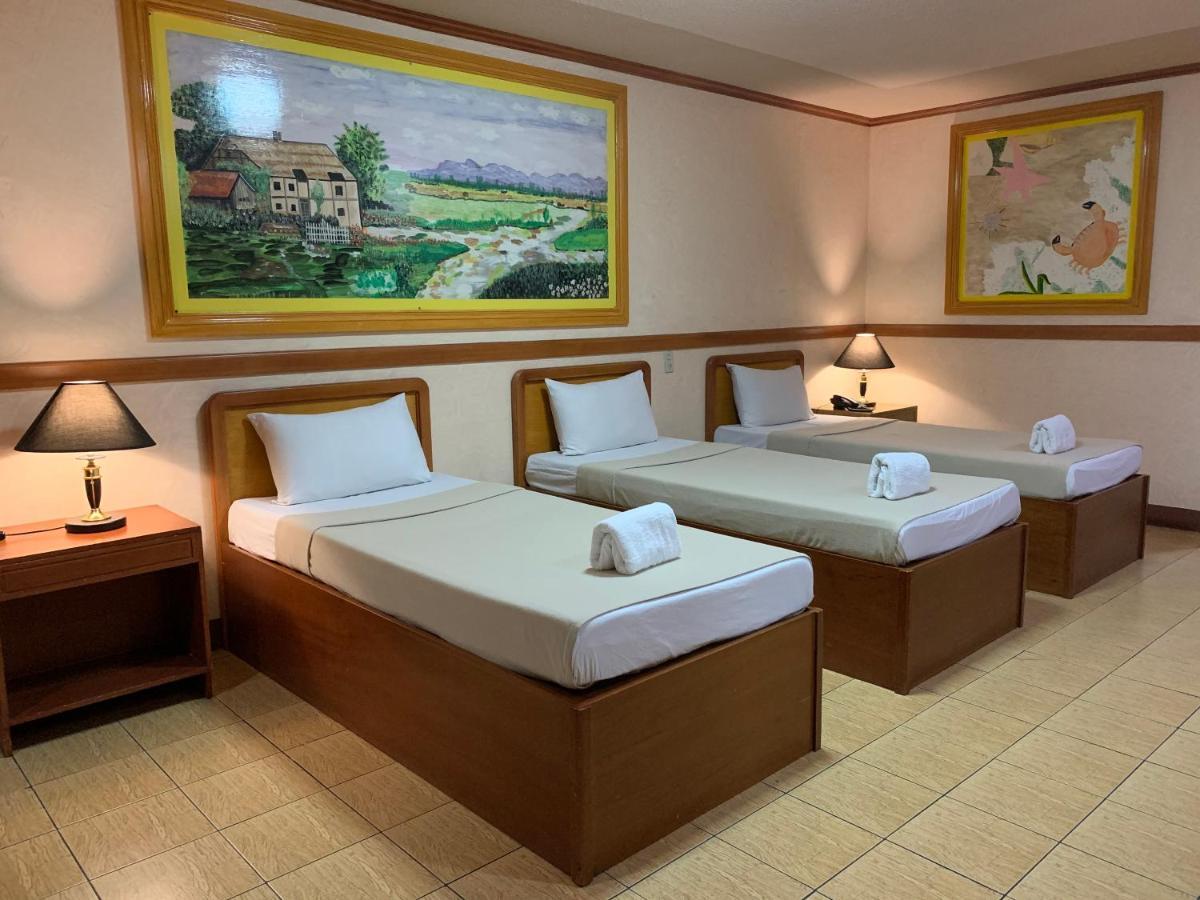 La Maja Rica Hotel Tarlac City Dış mekan fotoğraf